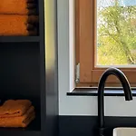 Origine Tiny House אכסניה