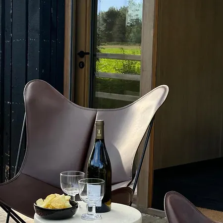 Origine Tiny House * Frasnes-lez-Anvaing